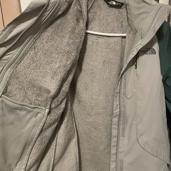 The North Face two in one jacket - Picture 3 of 4